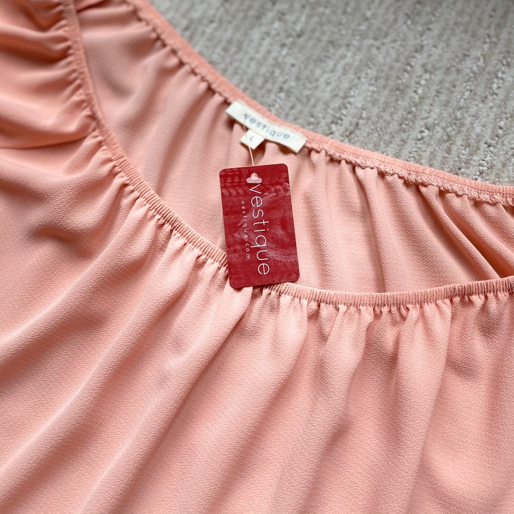 Off the Shoulder Ruffle Blouse - Picture 3 of 3